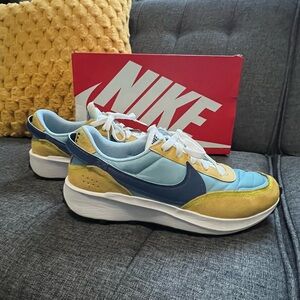 Nike Waffle Debut Mens Sz 9.5 Wmns Sz 11 Blue & Gold Sneakers